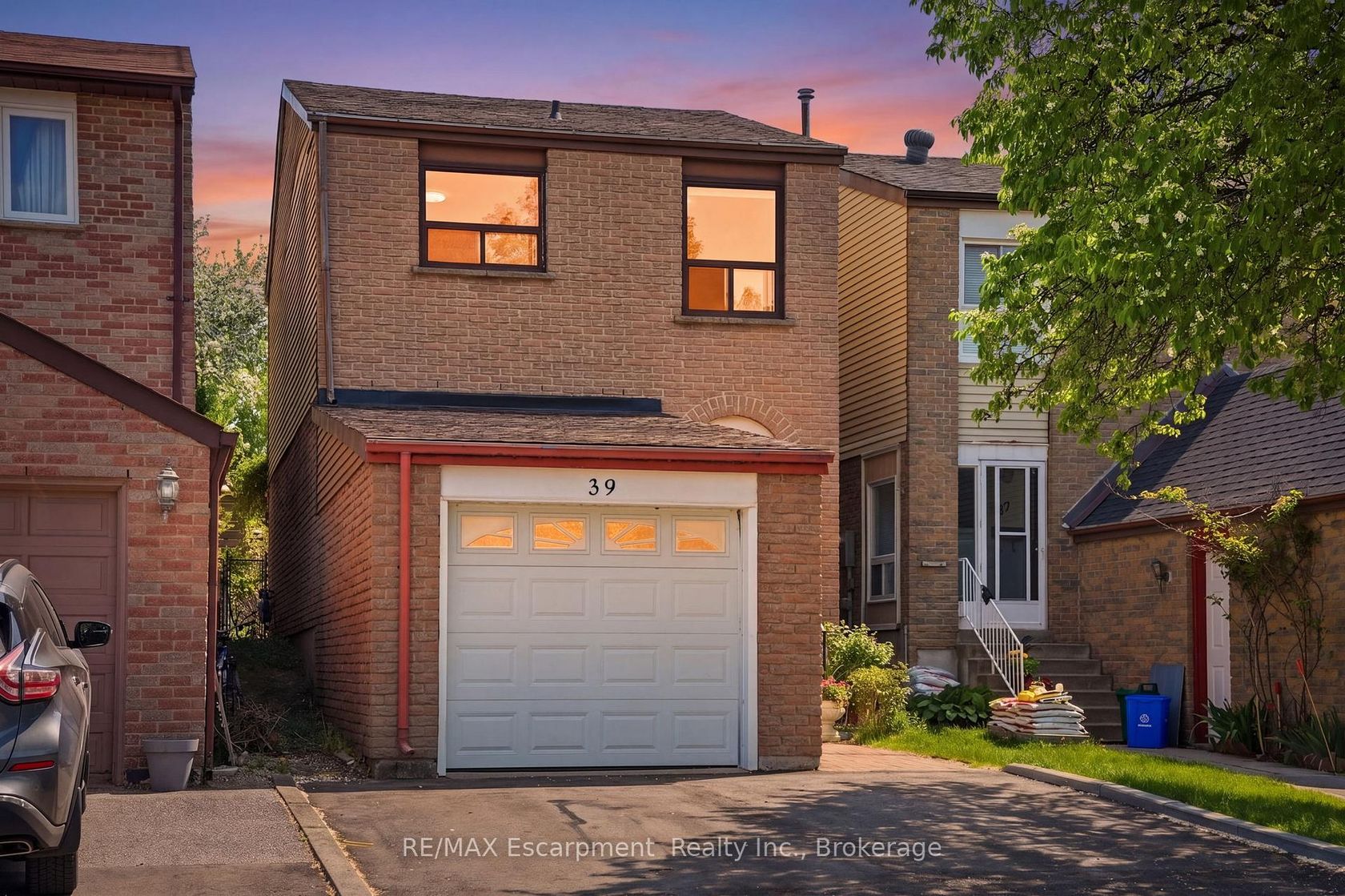 39 Riviera Drive, Glen Shields, Vaughan photo number 2