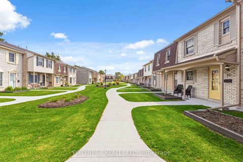 Photo 0 at 51 - 580 Eyer Drive, West Shore, Pickering