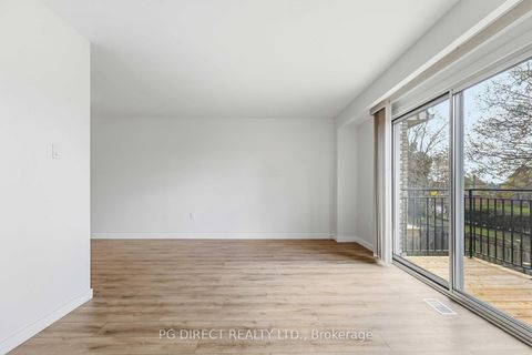 Photo 4 at 51 - 580 Eyer Drive, West Shore, Pickering