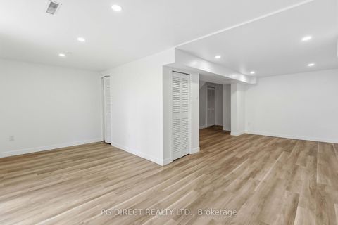Photo 15 at 51 - 580 Eyer Drive, West Shore, Pickering