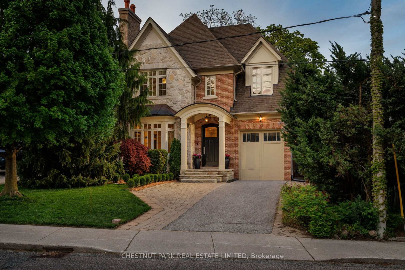 7 Strathgowan Crescent, Lawrence Park South, Toronto 