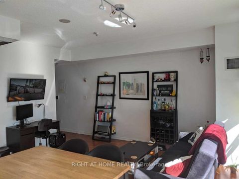 Photo 2 at 3411 - 55 Bremner Boulevard, Waterfront Communities C1, Toronto