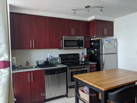 Photo 4 at 3411 - 55 Bremner Boulevard, Waterfront Communities C1, Toronto