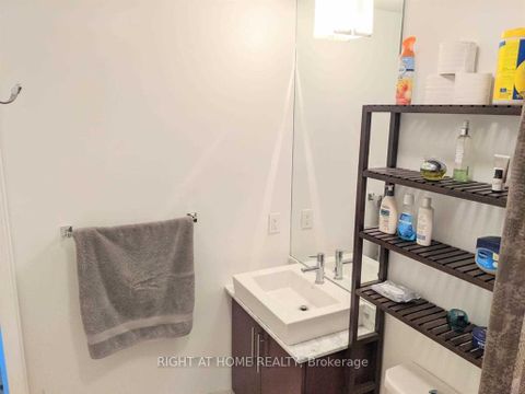 Photo 6 at 3411 - 55 Bremner Boulevard, Waterfront Communities C1, Toronto