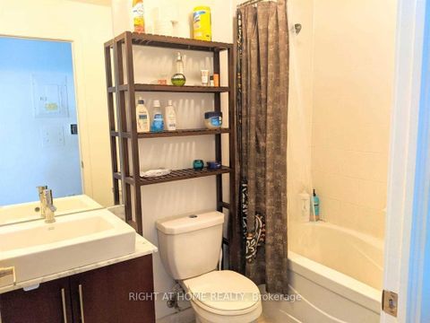 Photo 7 at 3411 - 55 Bremner Boulevard, Waterfront Communities C1, Toronto