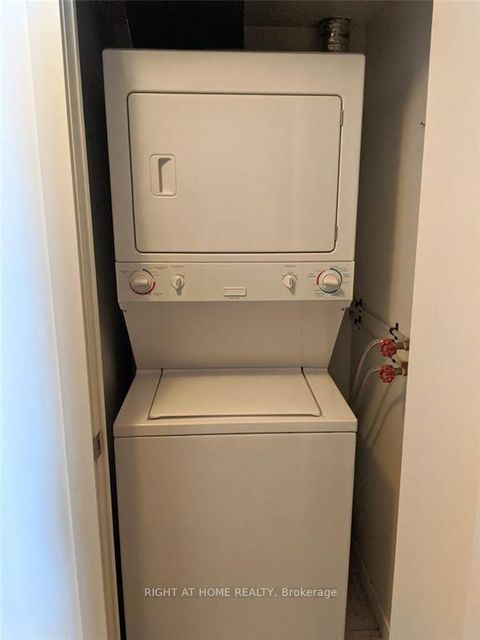 Photo 8 at 3411 - 55 Bremner Boulevard, Waterfront Communities C1, Toronto