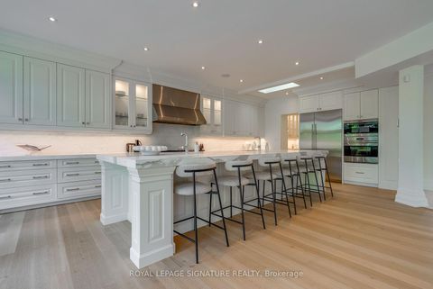 Photo 3 at 27 Teddington Park Avenue, Lawrence Park North, Toronto