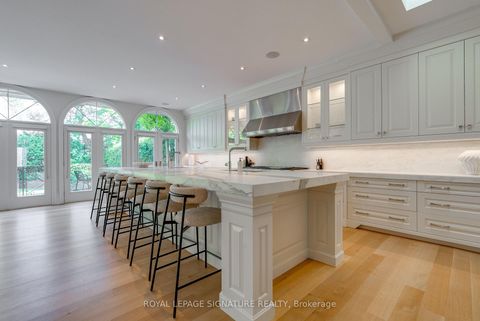 Photo 4 at 27 Teddington Park Avenue, Lawrence Park North, Toronto