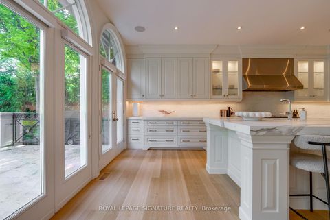 Photo 6 at 27 Teddington Park Avenue, Lawrence Park North, Toronto