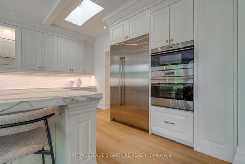Photo 8 at 27 Teddington Park Avenue, Lawrence Park North, Toronto