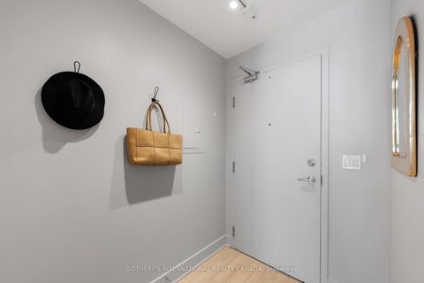 Photo 6 at 614 - 637 Lake Shore Boulevard W, Niagara, Toronto