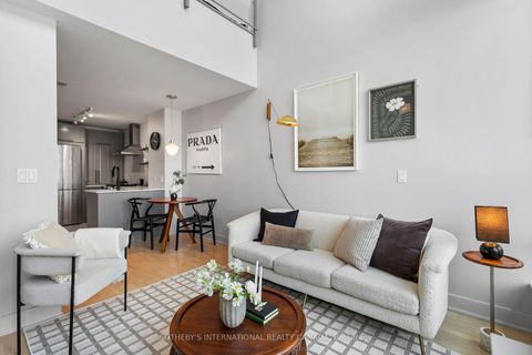 Photo 19 at 614 - 637 Lake Shore Boulevard W, Niagara, Toronto