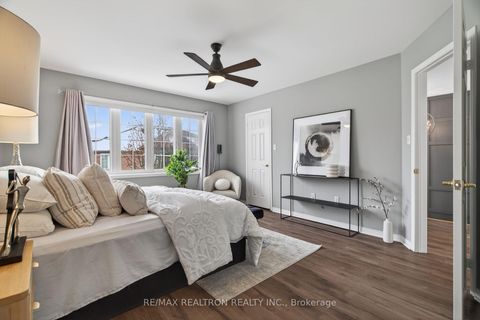 Photo 13 at 130 Aspenwood Drive, Woodland Hill, Newmarket