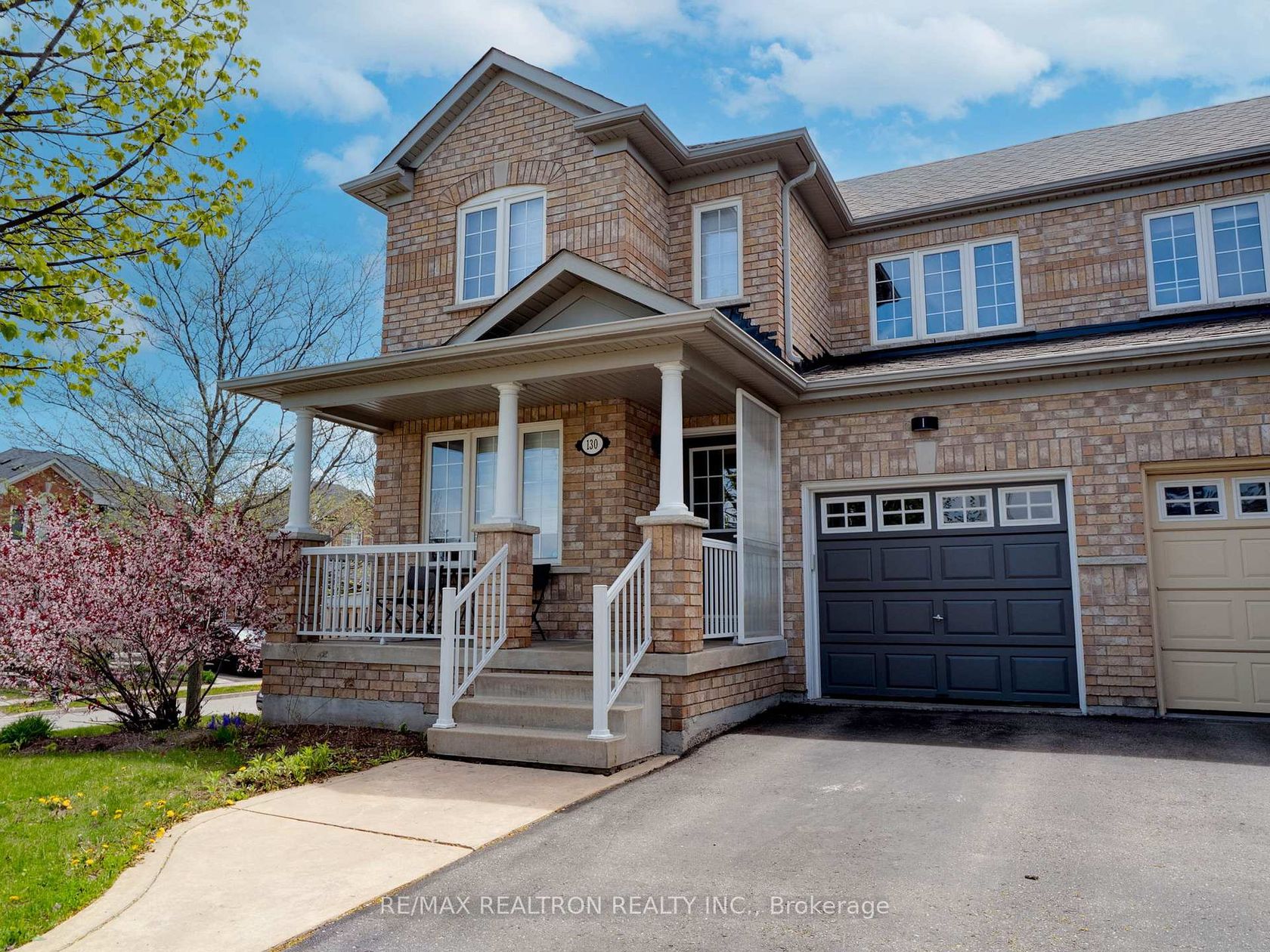 130 Aspenwood Drive, Woodland Hill, Newmarket 