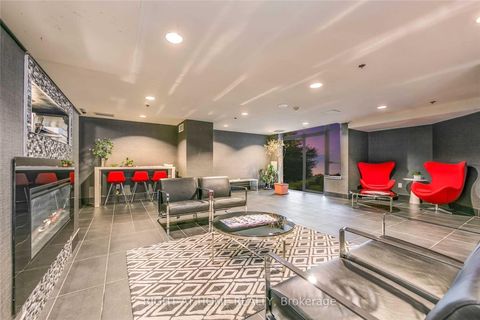 Photo 13 at 1016 - 812 Lansdowne Avenue, Junction, Toronto
