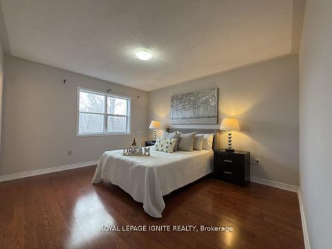Photo 7 at 40 Reindeer Drive, Rouge E11, Toronto