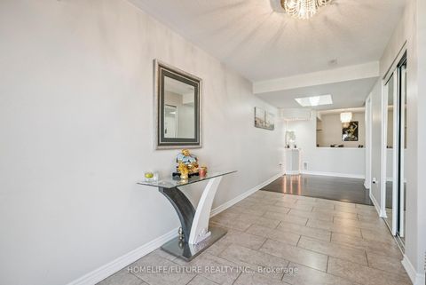 Photo 2 at 2048 Mcneil Street, Alcona, Innisfil