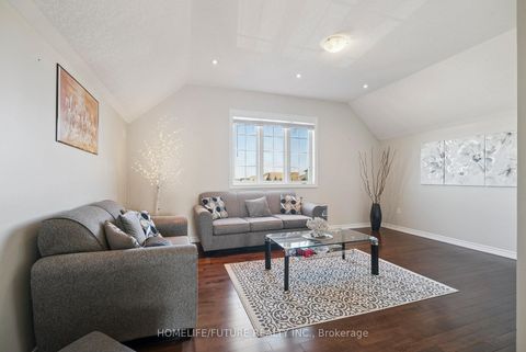 Photo 11 at 2048 Mcneil Street, Alcona, Innisfil