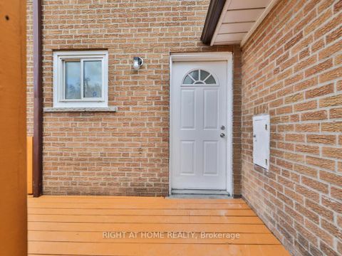 Photo 33 at 9 Allister Avenue, Cliffcrest, Toronto