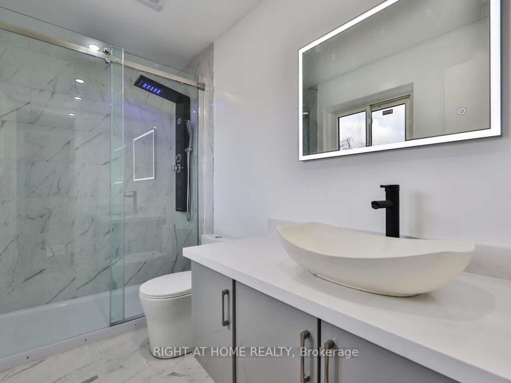 Photo 31 at 9 Allister Avenue, Cliffcrest, Toronto