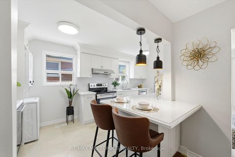 Photo 16 at 23 Lochleven Drive, Scarborough Village, Toronto