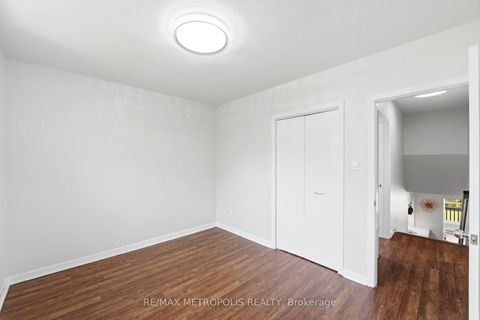Photo 27 at 23 Lochleven Drive, Scarborough Village, Toronto
