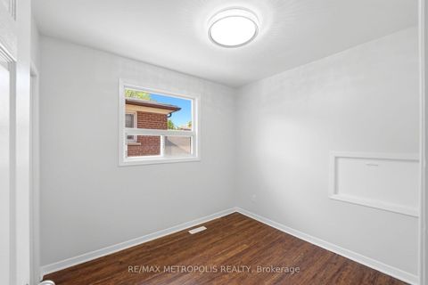 Photo 28 at 23 Lochleven Drive, Scarborough Village, Toronto