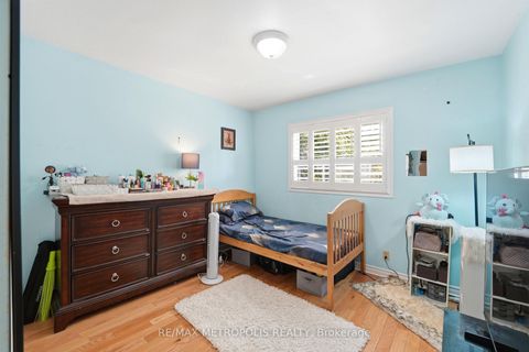 Photo 31 at 23 Lochleven Drive, Scarborough Village, Toronto