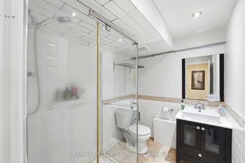 Photo 33 at 23 Lochleven Drive, Scarborough Village, Toronto