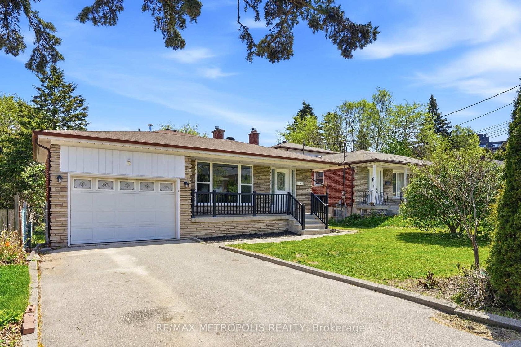 23 Lochleven Drive, Scarborough Village, Toronto 