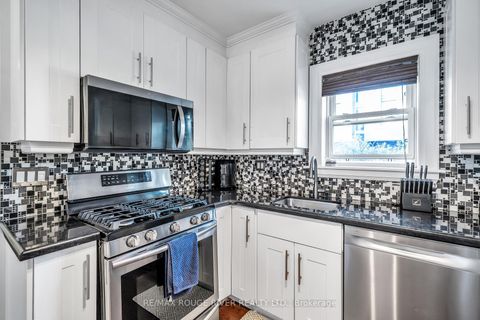Photo 13 at 1306 Kingston Road, Cliffside, Toronto