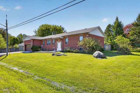 Photo 3 at 909 Lebanon Drive, Alcona, Innisfil