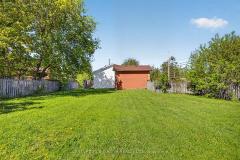 Photo 9 at 909 Lebanon Drive, Alcona, Innisfil