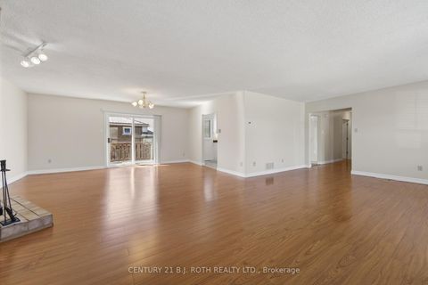Photo 18 at 909 Lebanon Drive, Alcona, Innisfil