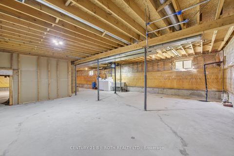 Photo 46 at 909 Lebanon Drive, Alcona, Innisfil