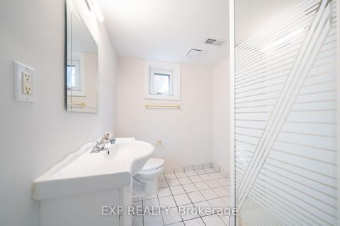 Photo 32 at 177 Overbrook Place, Bathurst Manor, Toronto