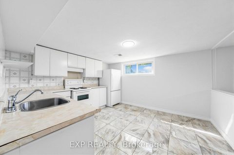 Photo 34 at 177 Overbrook Place, Bathurst Manor, Toronto