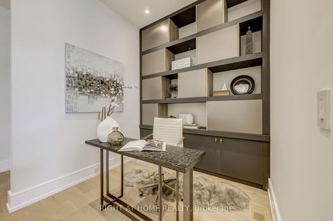 Photo 7 at 102 Parklea Drive, Leaside, Toronto