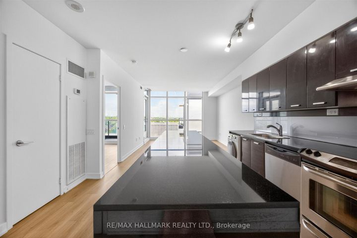 Photo 5 at PH16 - 19 Singer Court, Bayview Village, Toronto