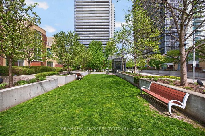 Photo 18 at PH16 - 19 Singer Court, Bayview Village, Toronto