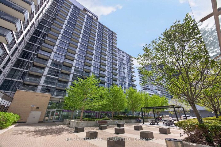 Photo 19 at PH16 - 19 Singer Court, Bayview Village, Toronto