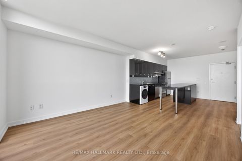 Photo 10 at PH16 - 19 Singer Court, Bayview Village, Toronto