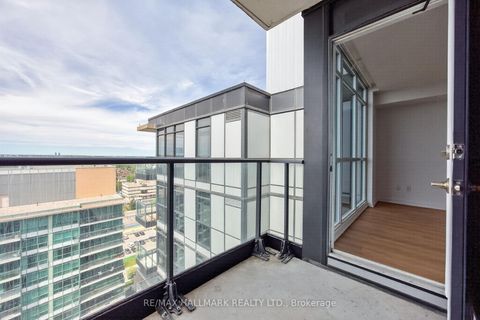 Photo 16 at PH16 - 19 Singer Court, Bayview Village, Toronto