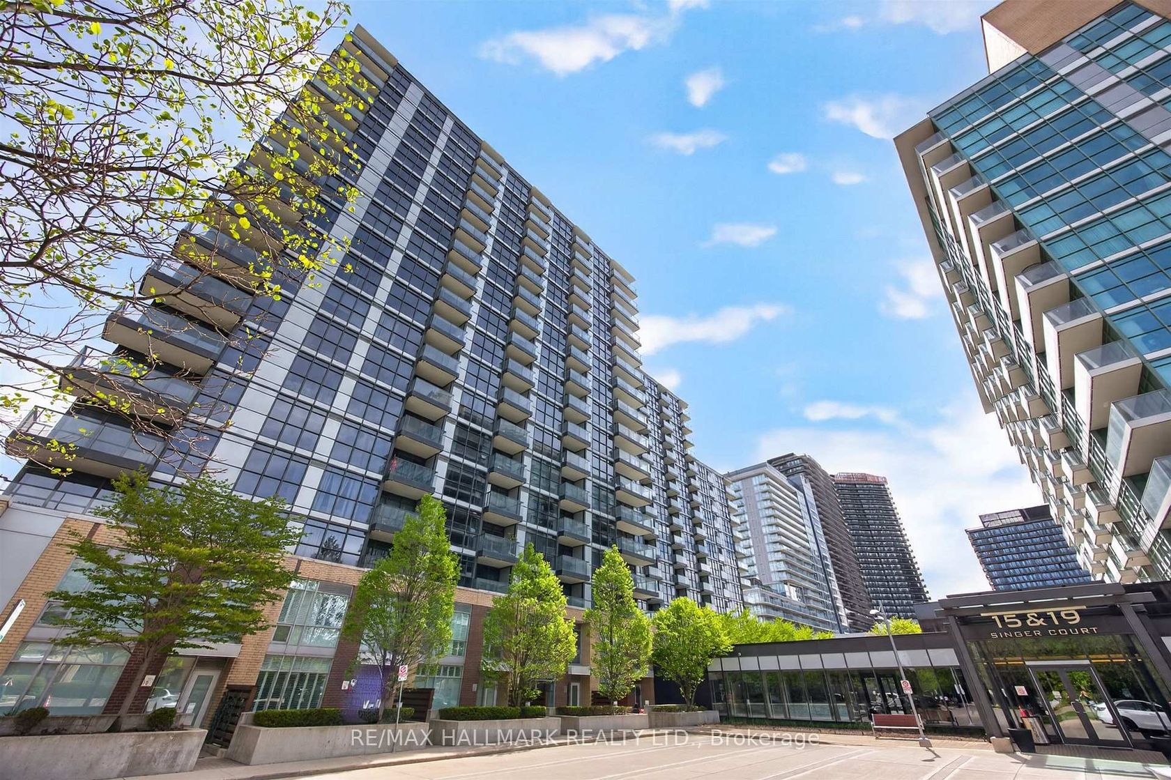 PH16 - 19 Singer Court, Bayview Village, Toronto 2