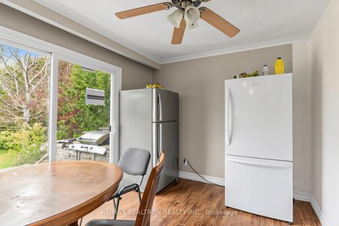 Photo 10 at 8 Gallacher Avenue, Oak Ridges, Richmond Hill