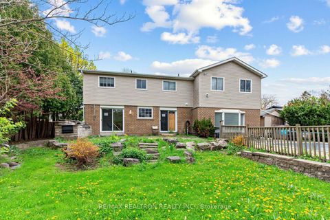 Photo 37 at 8 Gallacher Avenue, Oak Ridges, Richmond Hill