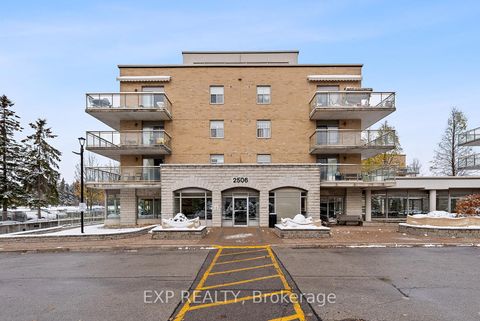 Photo 1 at 210 - 2506 Rutherford Road, Maple, Vaughan
