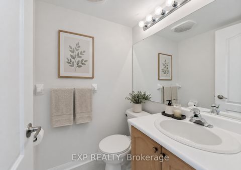 Photo 24 at 210 - 2506 Rutherford Road, Maple, Vaughan