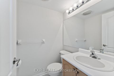 Photo 25 at 210 - 2506 Rutherford Road, Maple, Vaughan