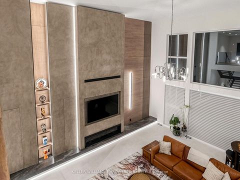 Photo 8 at 49 Fergus Avenue, Oak Ridges Lake Wilcox, Richmond Hill